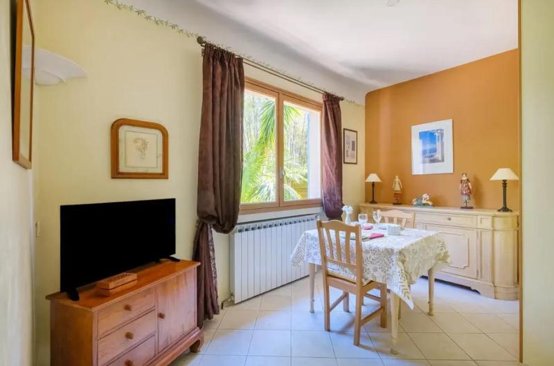 Studio charmant à Cagnes-sur-Mer de 35 m² + piscine privée - image 20