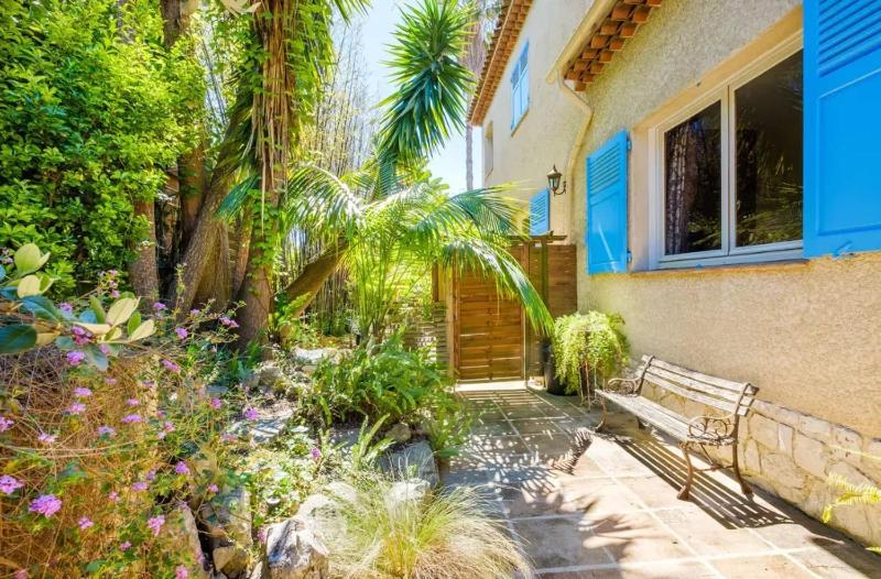 Studio charmant à Cagnes-sur-Mer de 35 m² + piscine privée - image 4