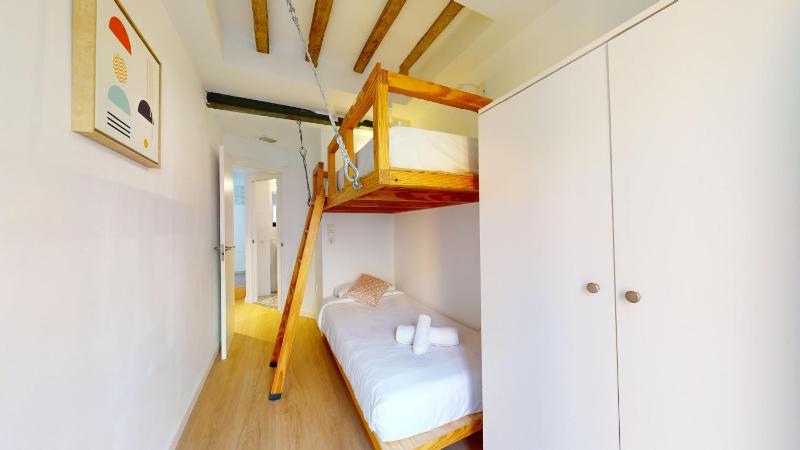 MyFlats Luxury City Center - image 33