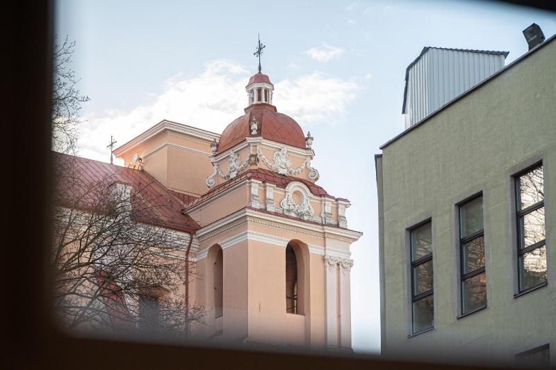 Newly Furnished Vilnius Town Hall Apartments by Reside Baltic - image 16