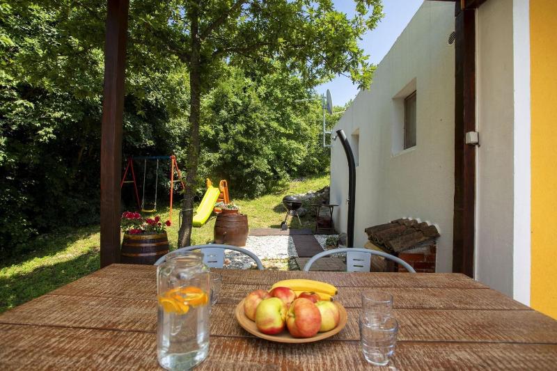 Holiday Home Deborah with Private Pool - image 11