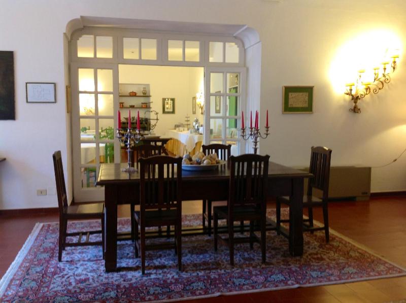Classic Double or Twin Room image 2