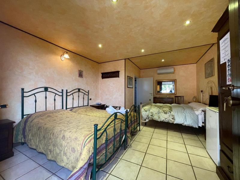 Classic Quadruple Room image 1