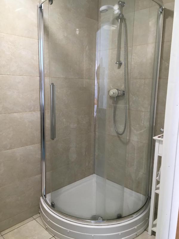 Double Room with Private Bathroom image 1