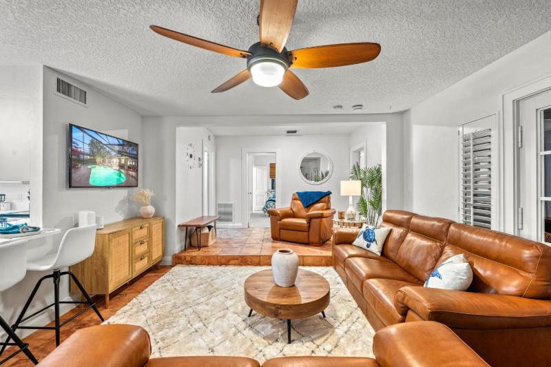 Canal Front Home in Sarasota with Private Heated Pool & Outdoor Patio! - image 26