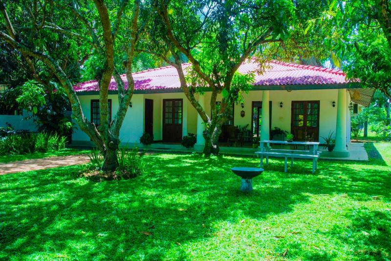 Dhona's Villa - image 4