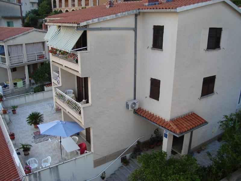 Apartments Lovre - image 12