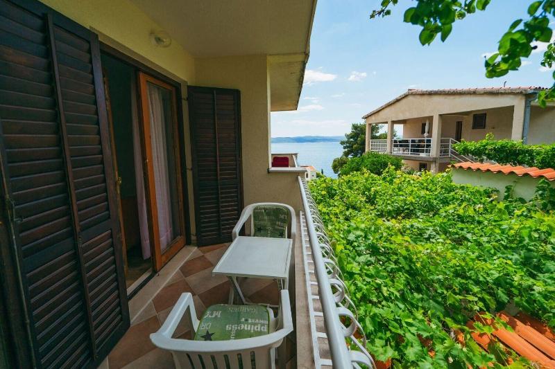 Apartments Lovre - image 17