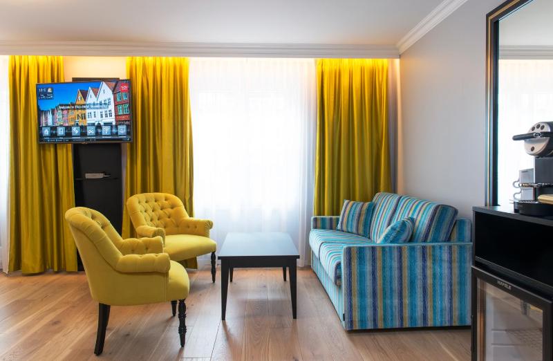 Business Double Room image 2