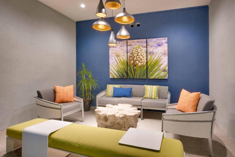 Fairfield Inn & Suites by Marriott Rockport - image 2