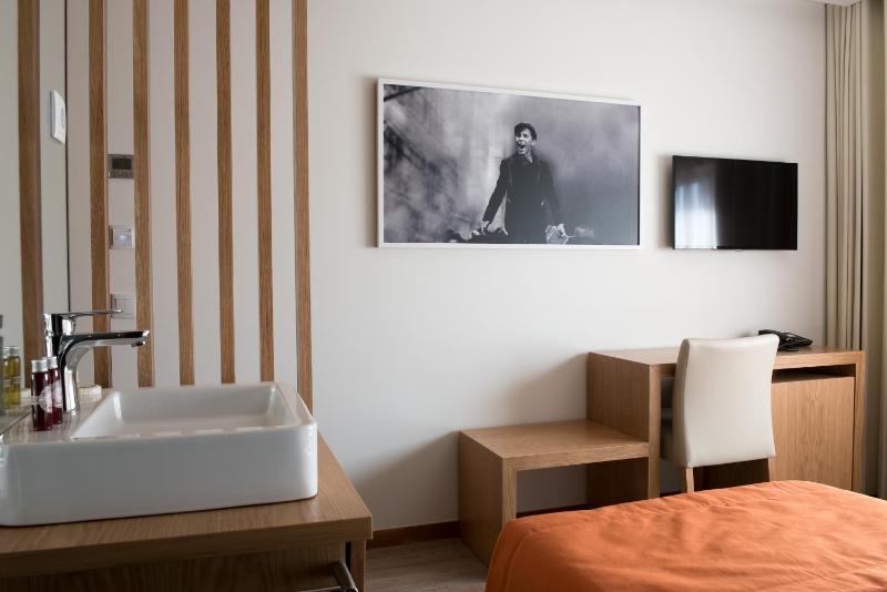 Porto Coliseum Hotel - image 16