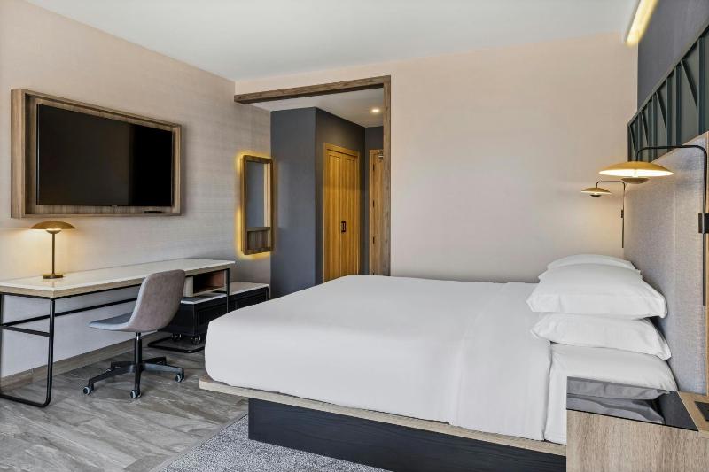 Courtyard by Marriott San Jose Escazu - image 14