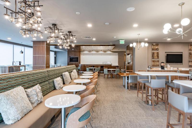 Element by Marriott Dallas Downtown East - image 47