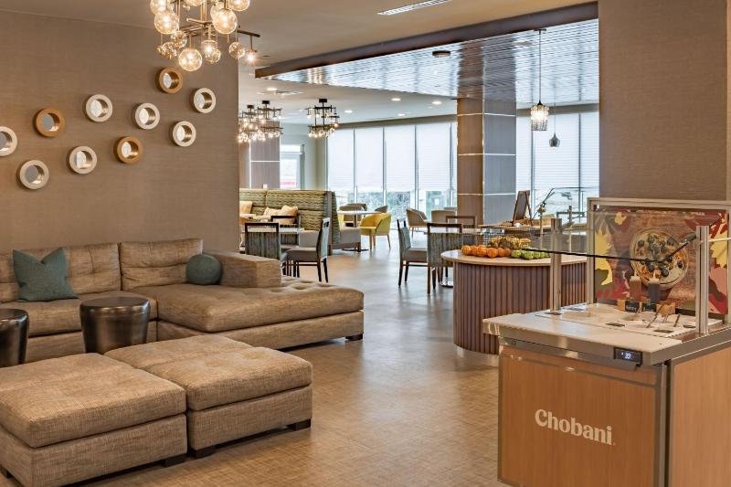 Element by Marriott Dallas Downtown East - image 1