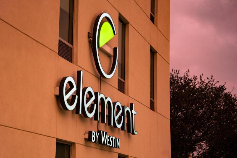 Element by Marriott Dallas Downtown East - image 43