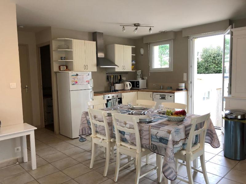 Maison spacieuse à 100m de la plage 6 pers. - FR-1-323-557 - image 3