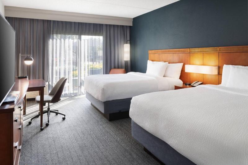 Courtyard by Marriott Tampa Westshore/Airport - image 21