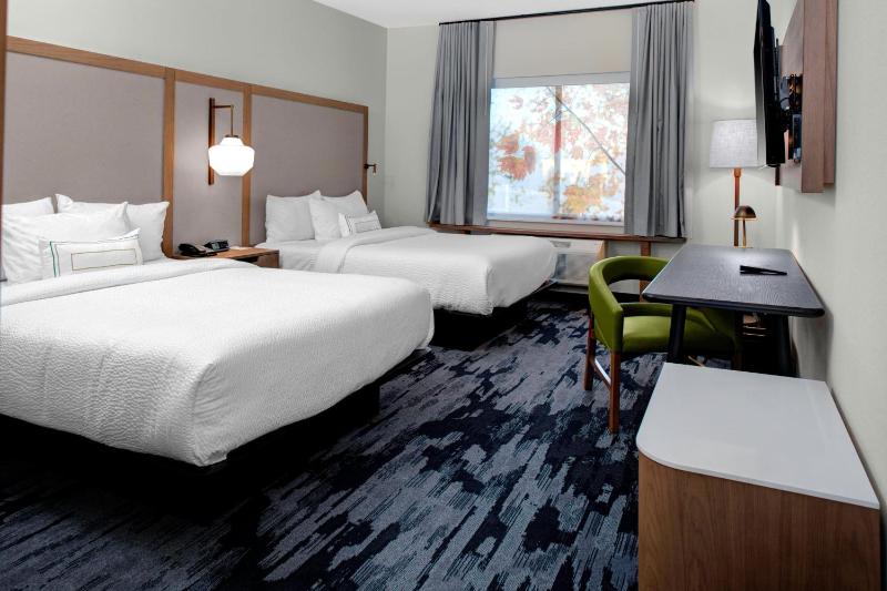 Double Queen Room image 1