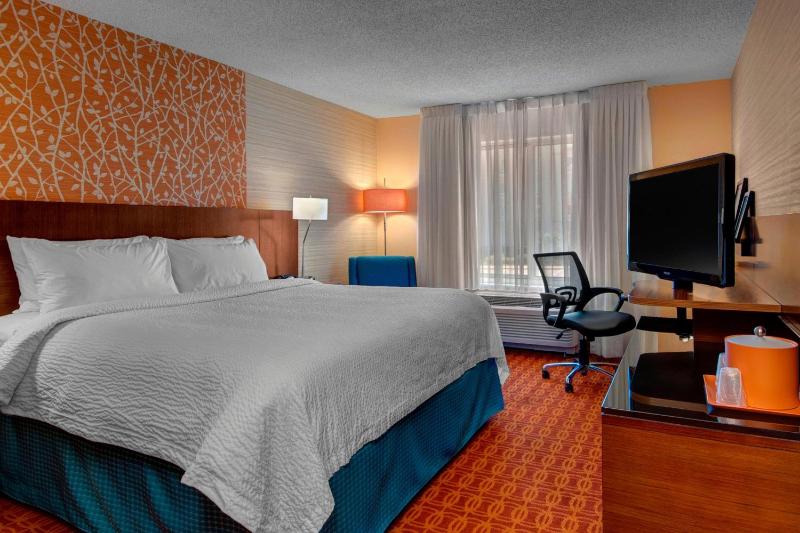 King Room image 3