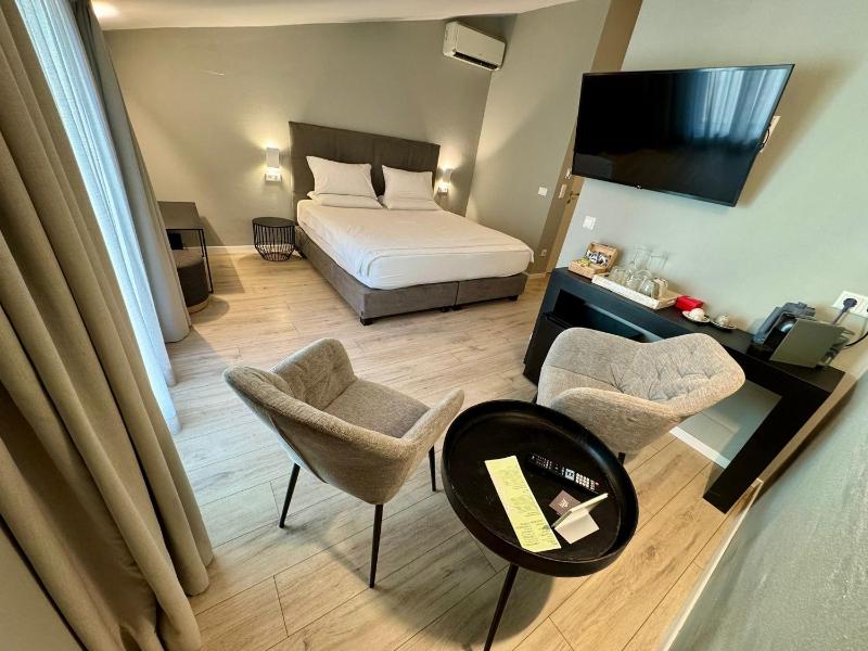 Suite image 2