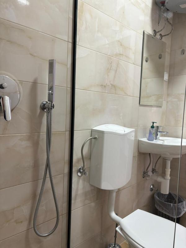 Double Room with Private Bathroom image 2