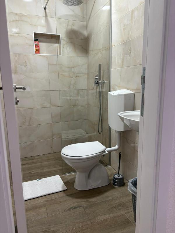 Deluxe Double or Twin Room image 4