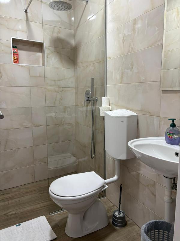 Deluxe Double or Twin Room image 2