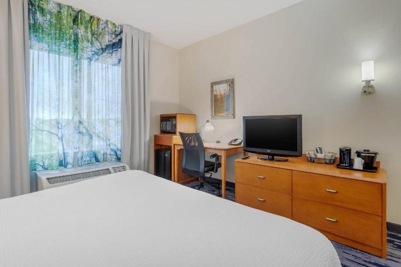King Room image 3