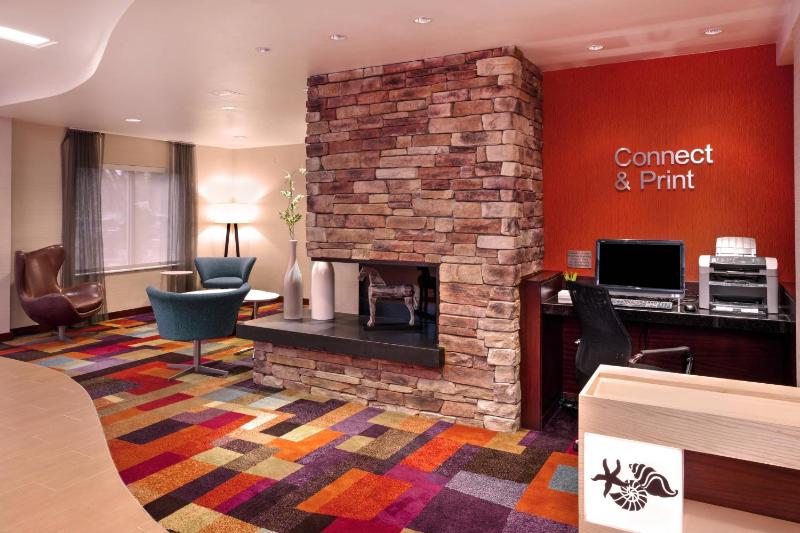 Fairfield Inn & Suites by Marriott Tampa Brandon - image 15
