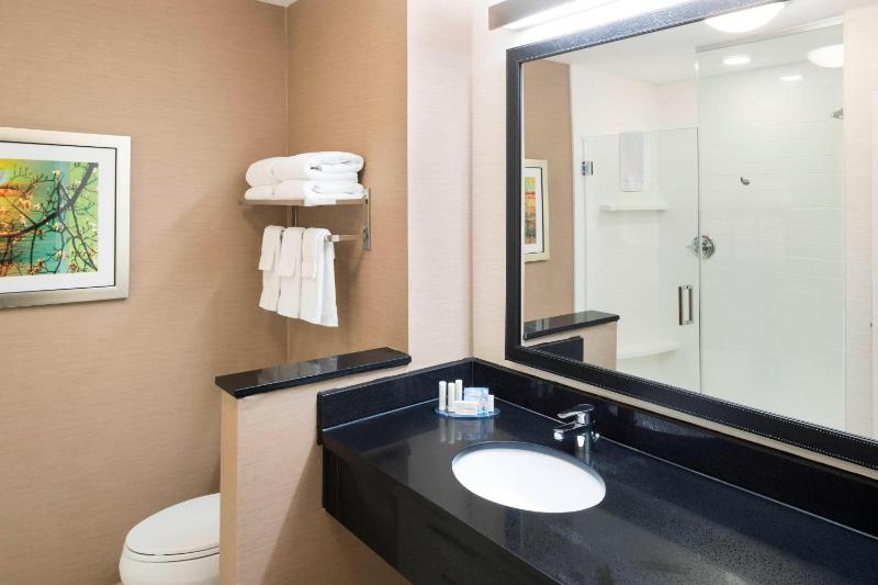 King Room image 2