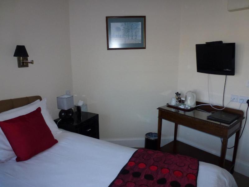 Inland Single Room image 2