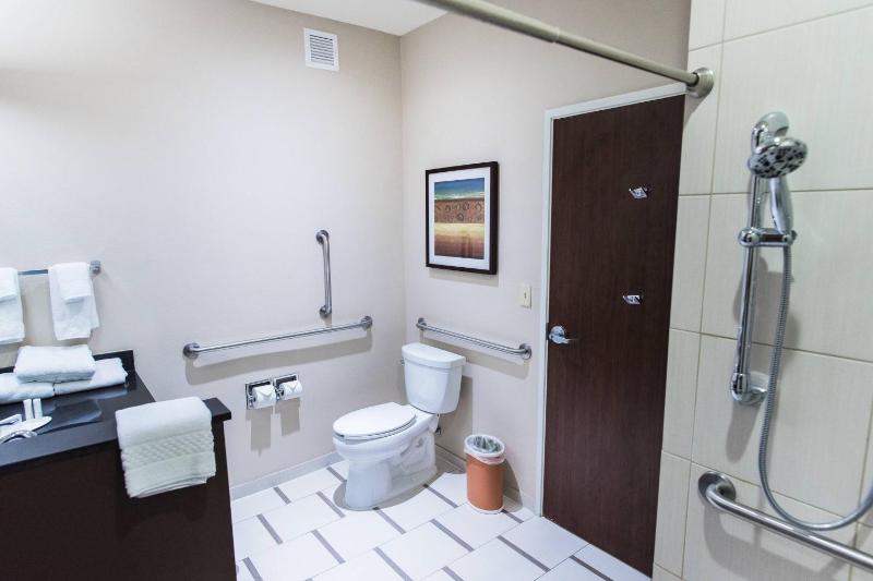 King Room image 2