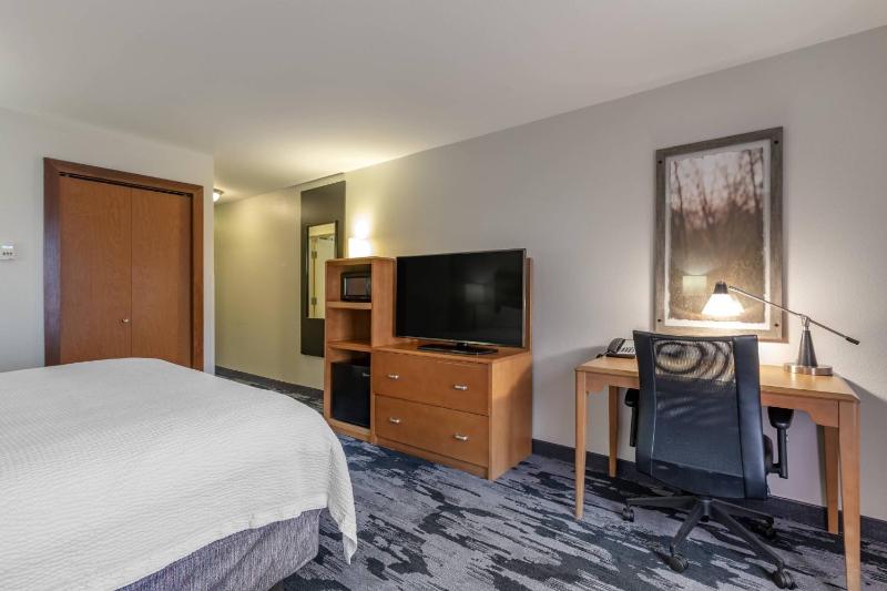 King Room image 4
