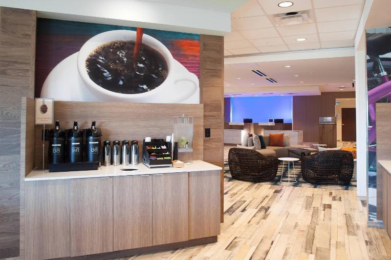 Fairfield Inn & Suites by Marriott Clearwater Beach - image 20