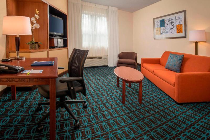 Standard Double Suite, 2 Double Beds, 1 Sofa Bed, Microwave/Mini Fridge, Living Space image 3