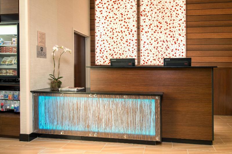 Fairfield Inn & Suites by Marriott New York Manhattan/Downtown East - image 9