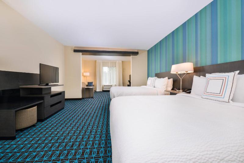 Queen Suite image 2