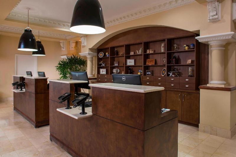 Four Points by Sheraton Suites Tampa Airport Westshore - image 23