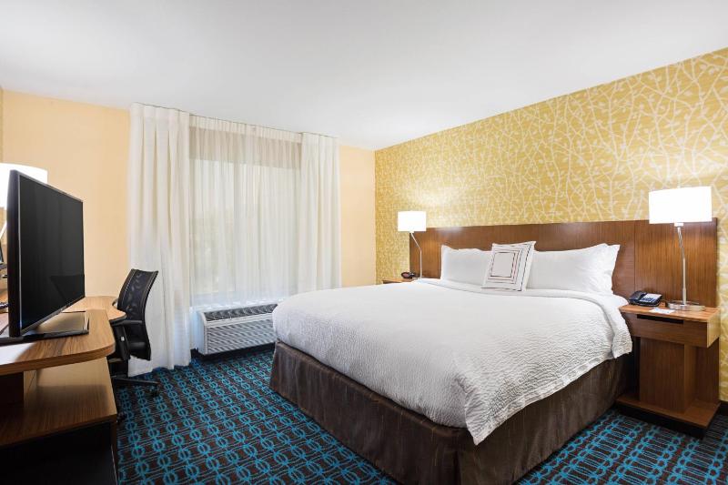 King Room image 3