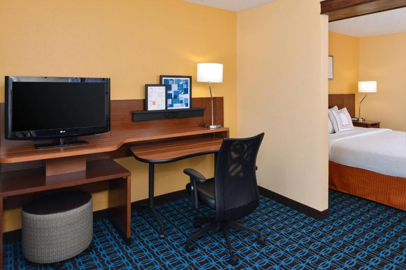 Extended, Guest room, 1 King image 2
