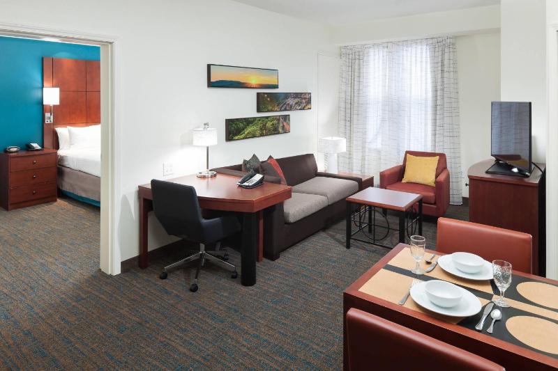 Two-Bedroom Suite image 1