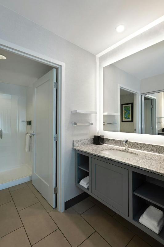 Residence Inn by Marriott Boston Back Bay/Fenway - image 4