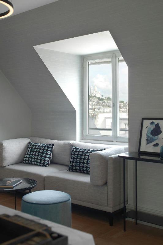 Executive King Room image 3