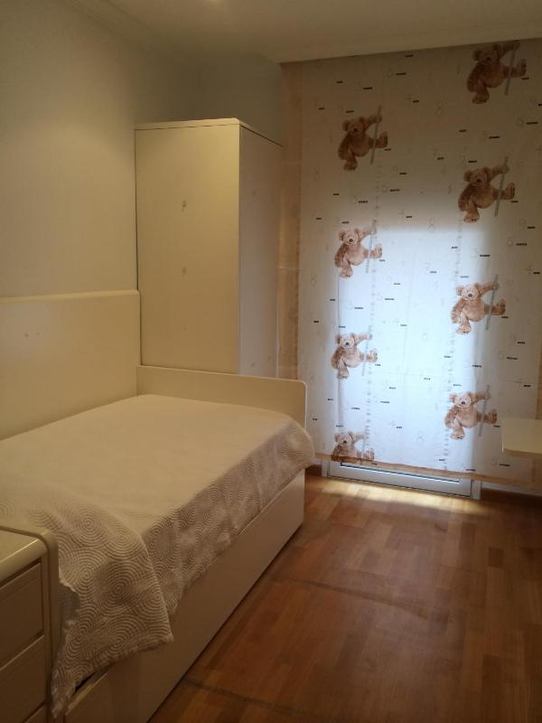 Three-Bedroom Apartment image 4