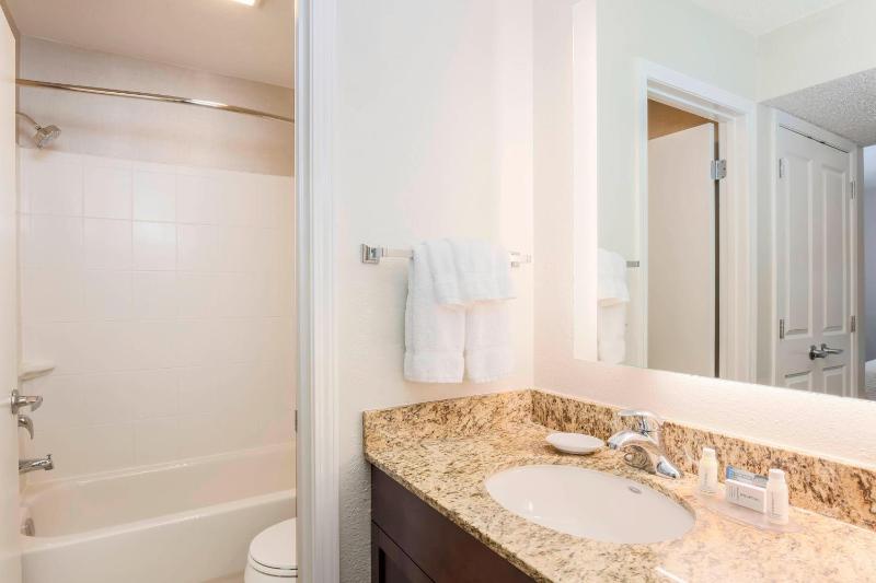 Two-Bedroom Suite image 2