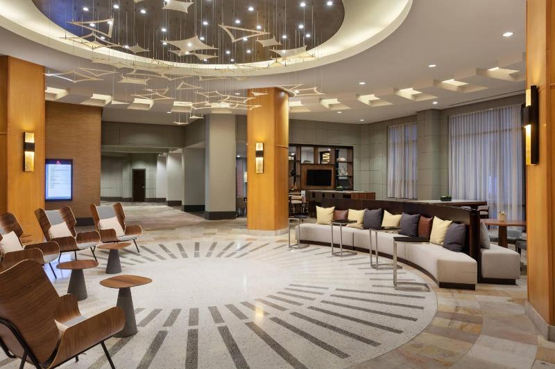 Marriott Phoenix Airport - image 13