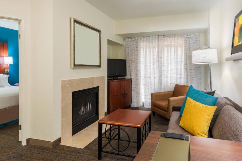 Two-Bedroom Suite with Fireplace - Mobility Accessible with Roll-in Shower image 4