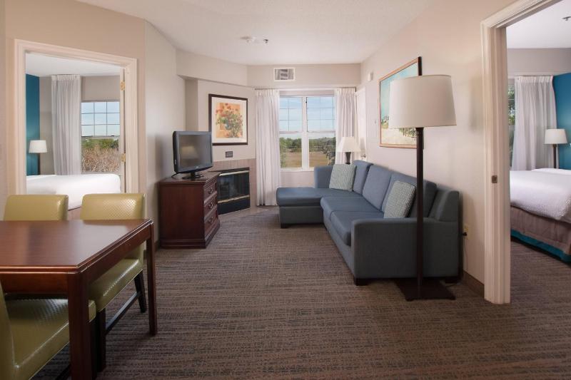 Residence Inn by Marriott Charleston Riverview - image 17