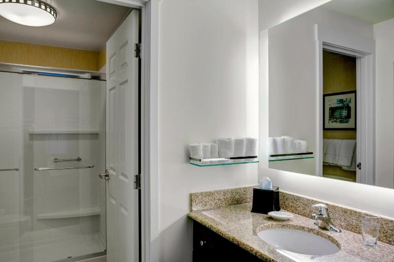 Residence Inn by Marriott Cleveland Downtown - image 29