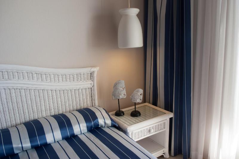 Superior Double Room with Sea View image 4